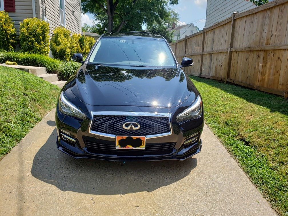 2015 Infiniti Q50