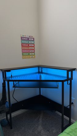 Gaming Table / Desk
