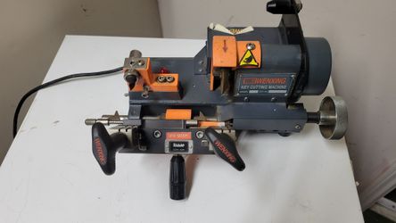 Key duplicator