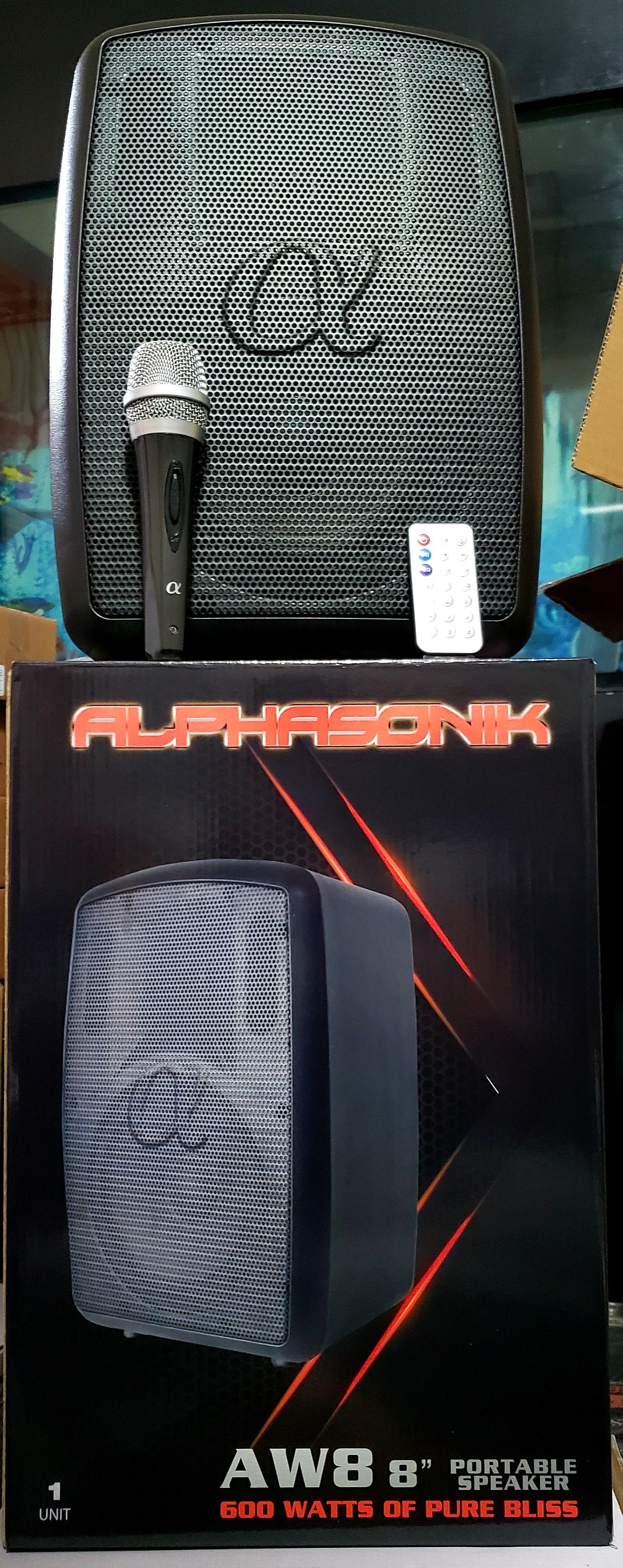 Alphasonik bluetooth portable loud speaker brand new with remote and microphone 🎤 👌