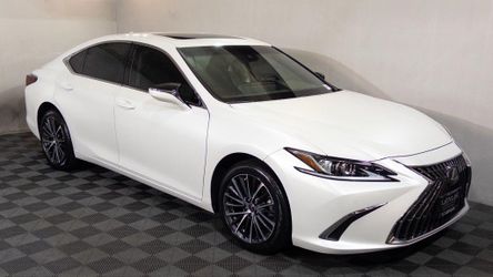 2023 Lexus ES 250