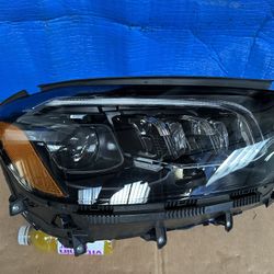 MERCEDES BENZ GLS450 GLS580 HEADLIGHT RIGHT 2021 2024