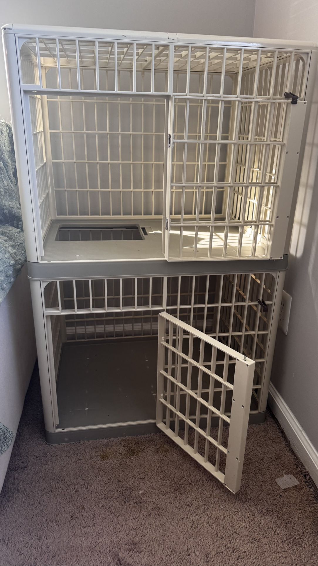 Pet cage