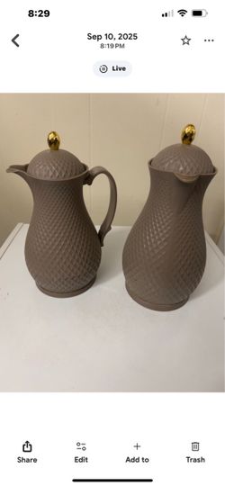 Thermal Coffe / Tea Carafe Pots.Both 15$