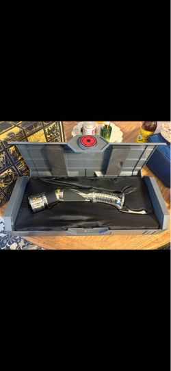 Star Wars Legacy Lightsaber Hilt with Case