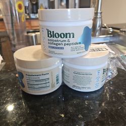 Bloom Colostrum & Collagen Peptides 