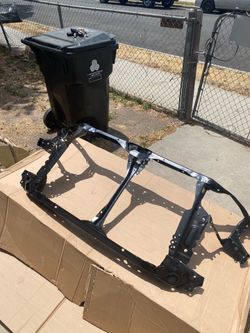 2002 Honda civic radiator core support