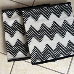 Black and white cube storage