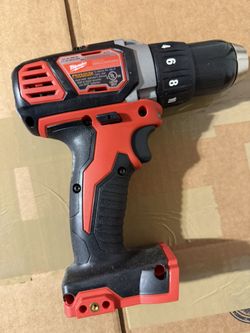 18 v drill milwaukee 