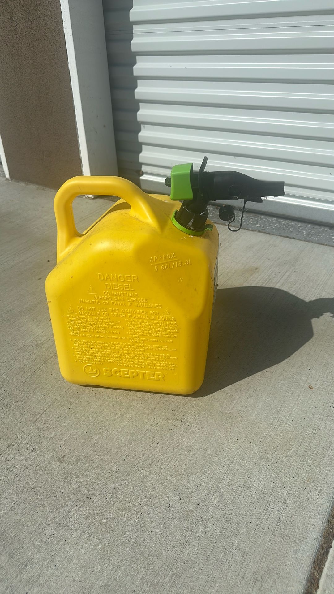 New 5 Gallon Scepter Diesel Container