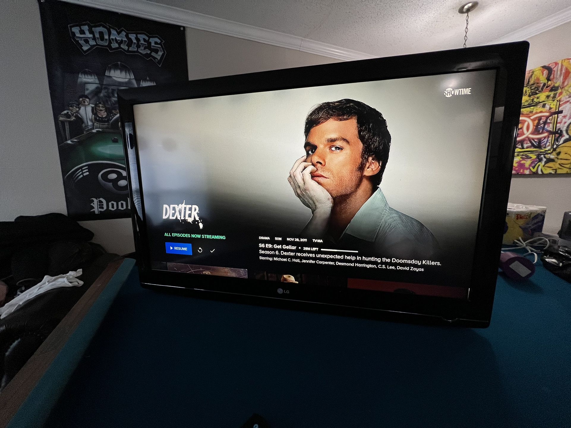 42-inch LCD HDTV LG 42LG50-UG