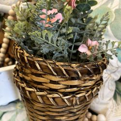 Small Vintage Basket Planters