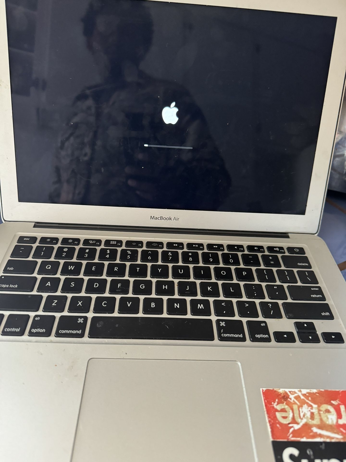 Mac Book Air 13 Inch