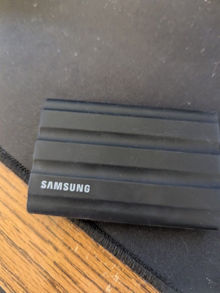 Samsung 4TB T7 SSD