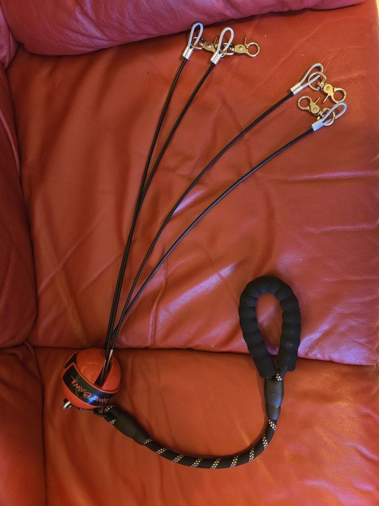 Multi Dog Leash Dog Bawl