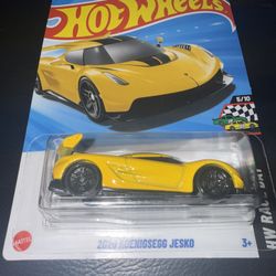 Hot Wheels 2020 Koenigsegg Jesko HW Rae Day Yellow