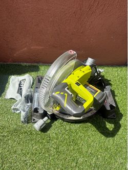 RYOBI 14 Amp Corded 10 in. Compound Miter Saw with LED Cutline Indicator