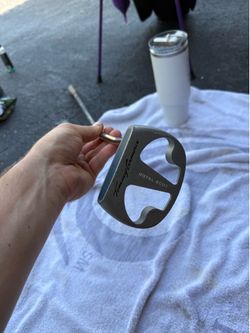 Tommy Armour Royal Scott putter