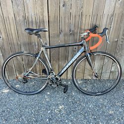 Cannondale Synapse Carbon 59CM Road Bike Shimano 105 Fresh Tuneup