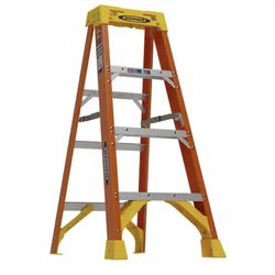Werner 4 ft Fiberglass Step Ladder NXT1A04 - New in Box - 300 lb Type IA, 8 ft Reach, Non-Conductive