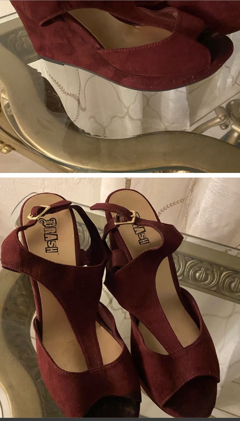 Suede Sling back Wedges Size 8 1/2