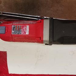 Milwaukee Super Hawg Corded Electric Drill  1/2in. Keyed Chuck 13.0 Amp, 1750 RPM 