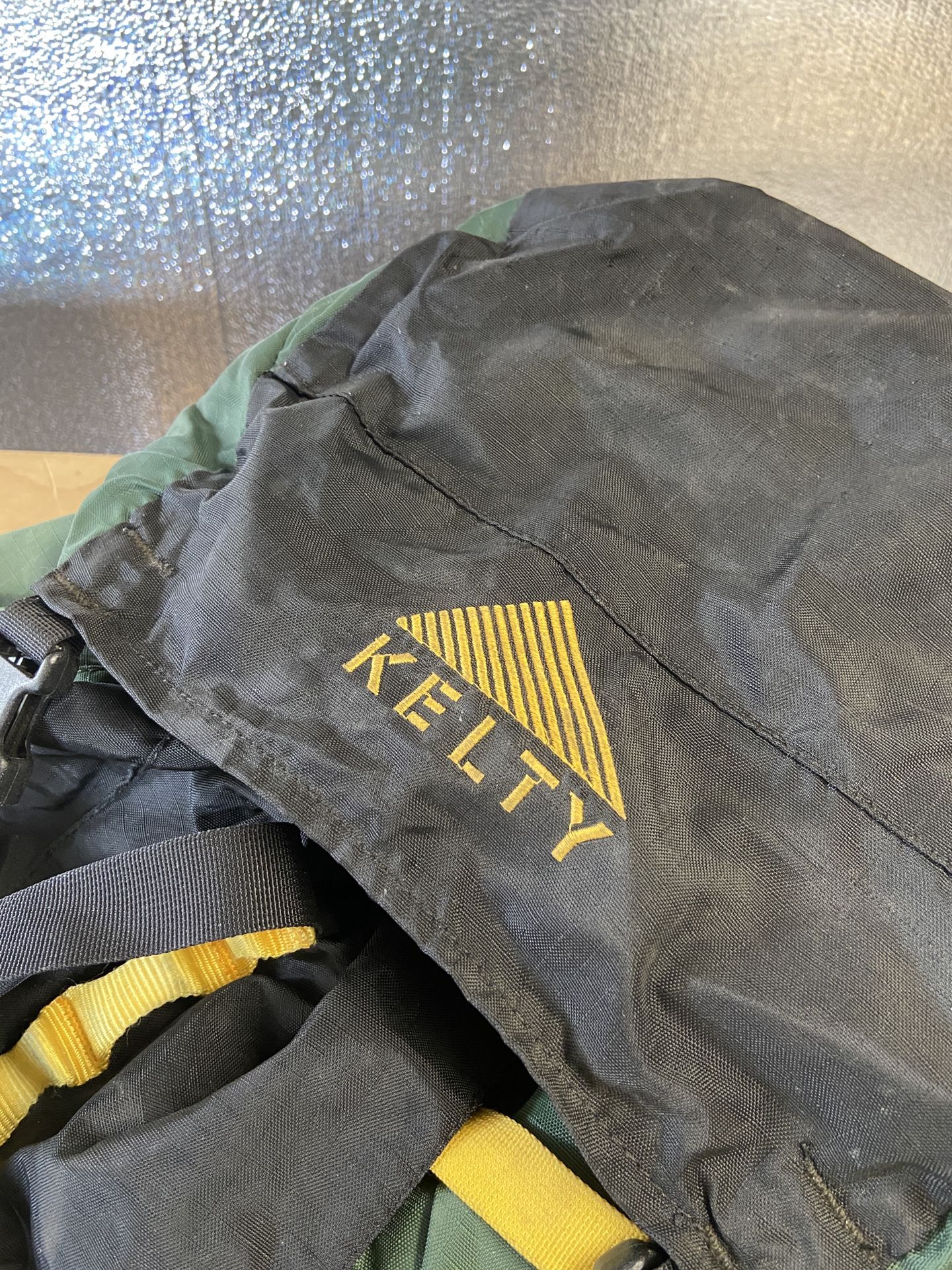 FREE! Kelty brand backpacking backpack / Hurricane model / large