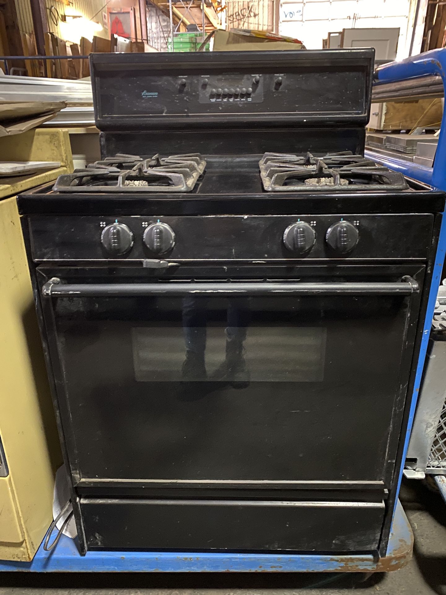 Amana Gas Range