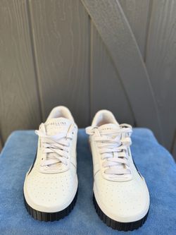 Womens shoes