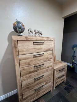 Full Bed Frame, Dresser, Nightstand Combo