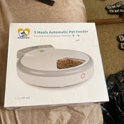 Automatic Pet Feeder
