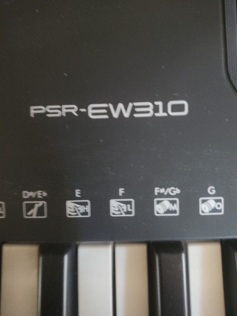 Yamaha Electric Piano Psr-ew310