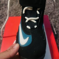 KIDS NIKE 