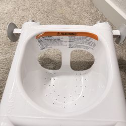 Regalo Baby Basics™ Bath Seat - Like New