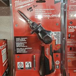 Milwaukee
M12 12-Volt Lithium-Ion Cordless Soldering Iron (Tool-Only)