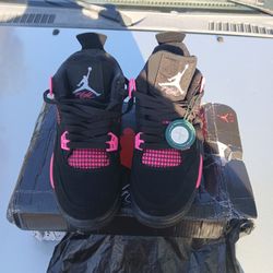 Air Jordan Retro 4s 