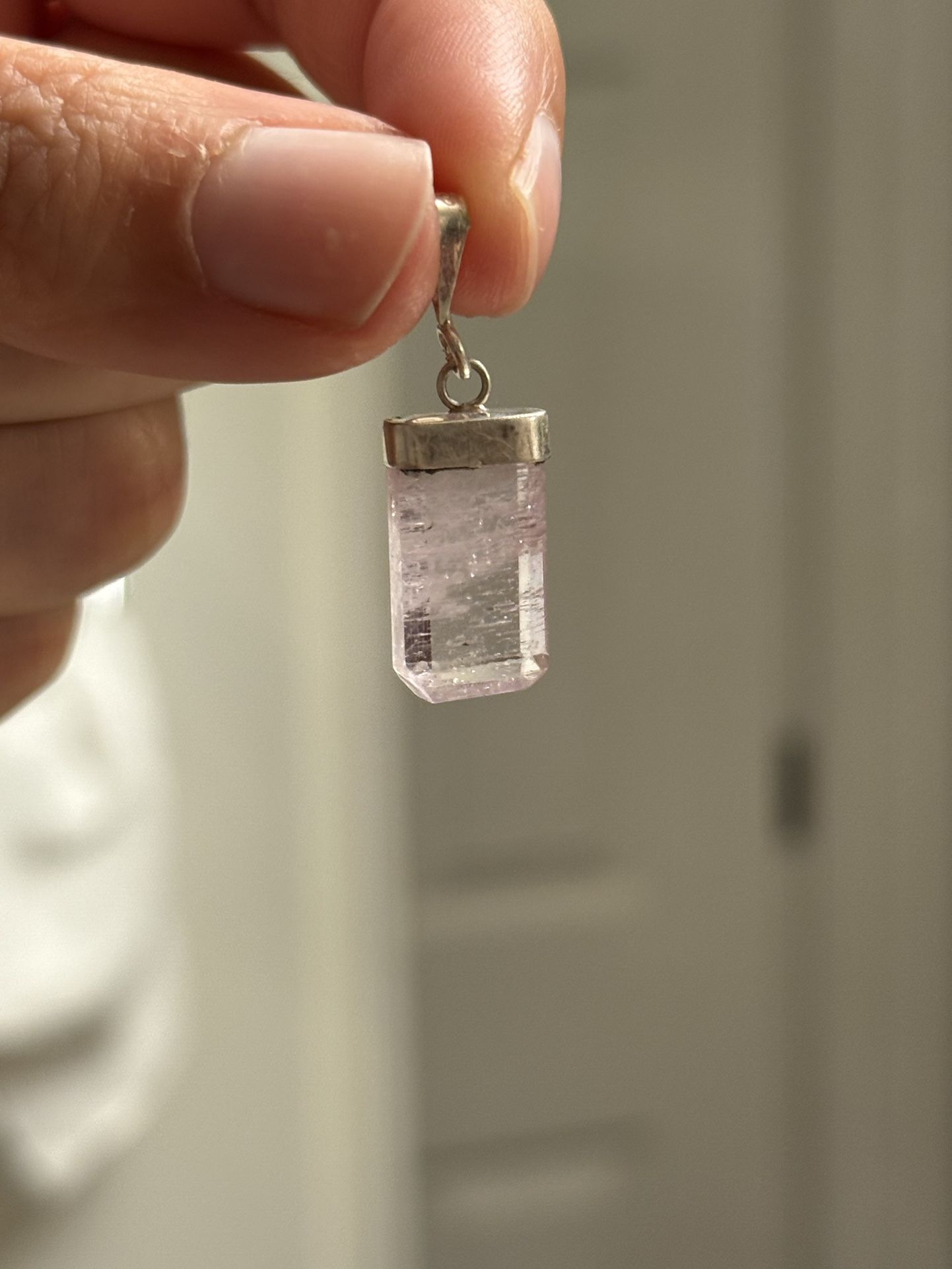 Natural Kunzite Rough Pink Kunzite Pendant Healing Gift Necklace, New