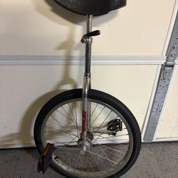 Zephyr Unicycle (Good Condition, Adjustable Seat Height)