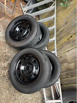 Rims and tires 235/55/R17