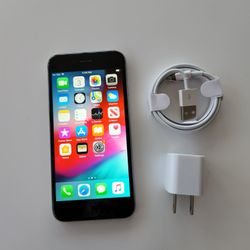 iPhone 6 - UNLOCKED - Like New  