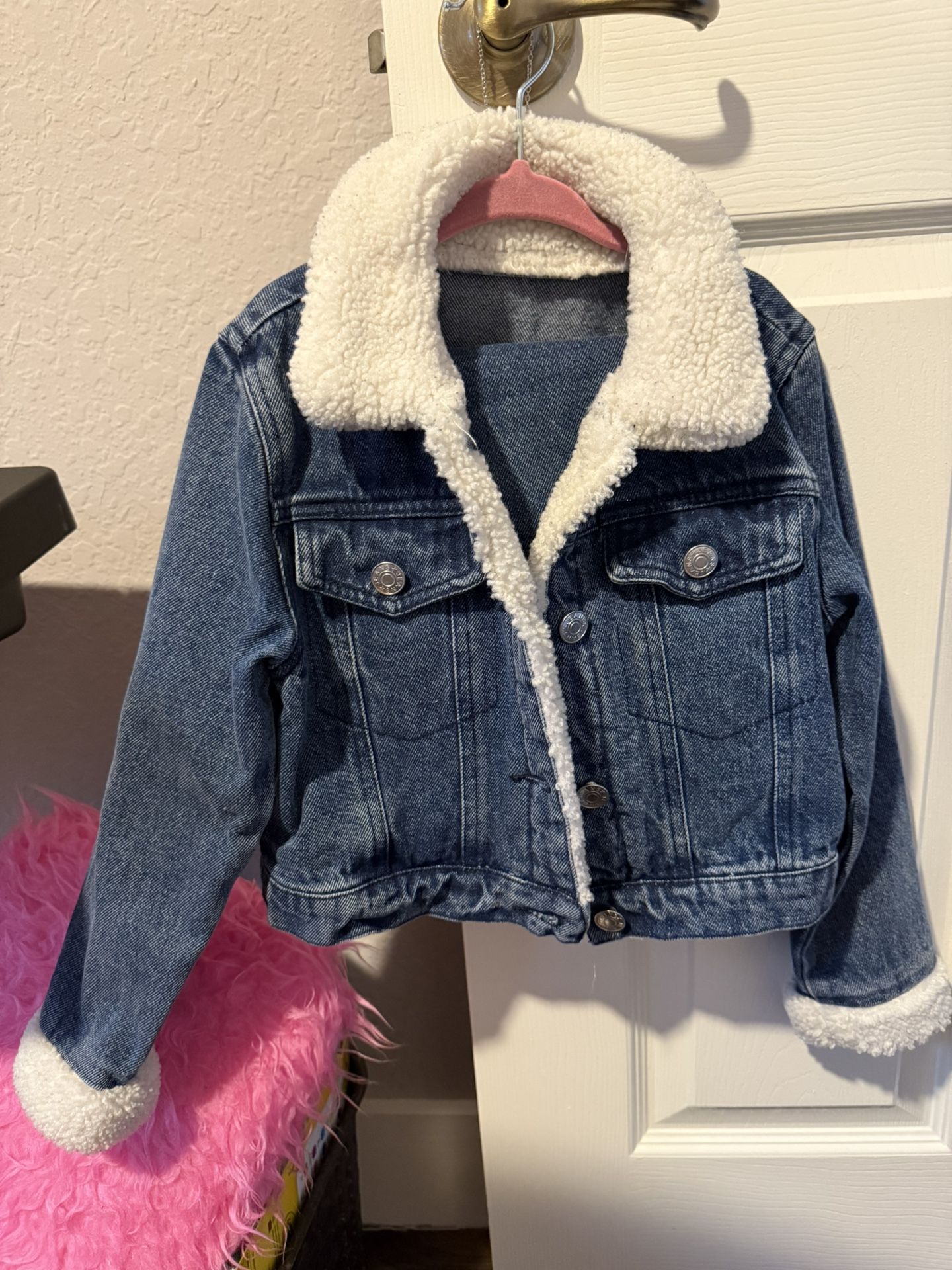 SHEIN 2 Piece Fur Trim Jean Jacket and Skirt