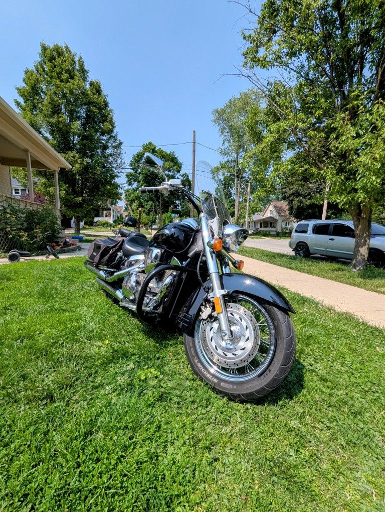 2005 HONDA VTX 1300S