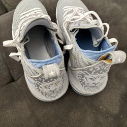 LJ16 