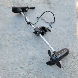 MotorGuide Thruster 46 electric trolling motor designed for 12-volt systems.