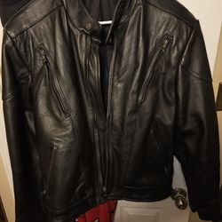 Woman's Biker Leather Jacket Excellent Shape Size SXL