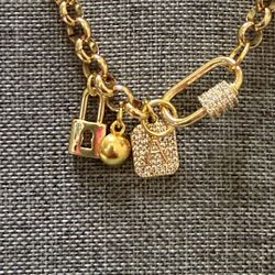 Women Necklace 