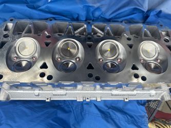 Left side cylinder head with 6.2 supercharged