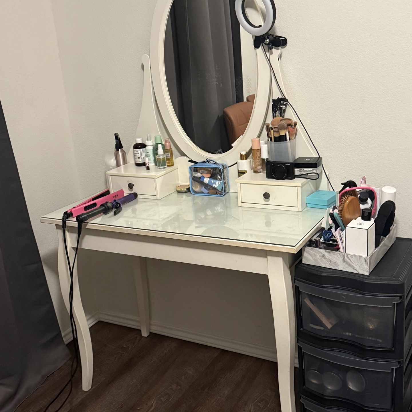 Makeup Vanity