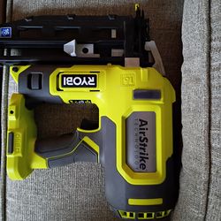 Ryobi 18 volt 16 G AirStrike