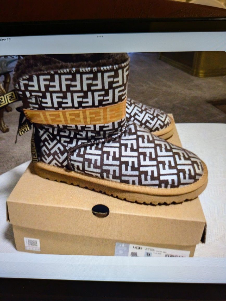 Fendi Boots